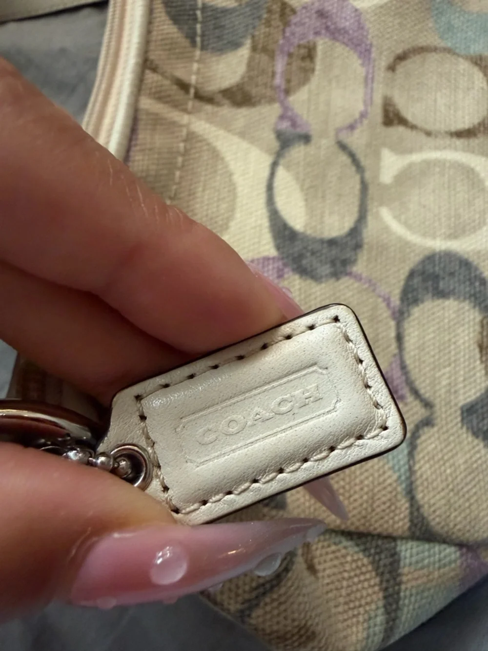 Coach Mini Signature Canvas Shoulder Bag Y2K Pastel Multicolor Pochette - Picture 4 of 7